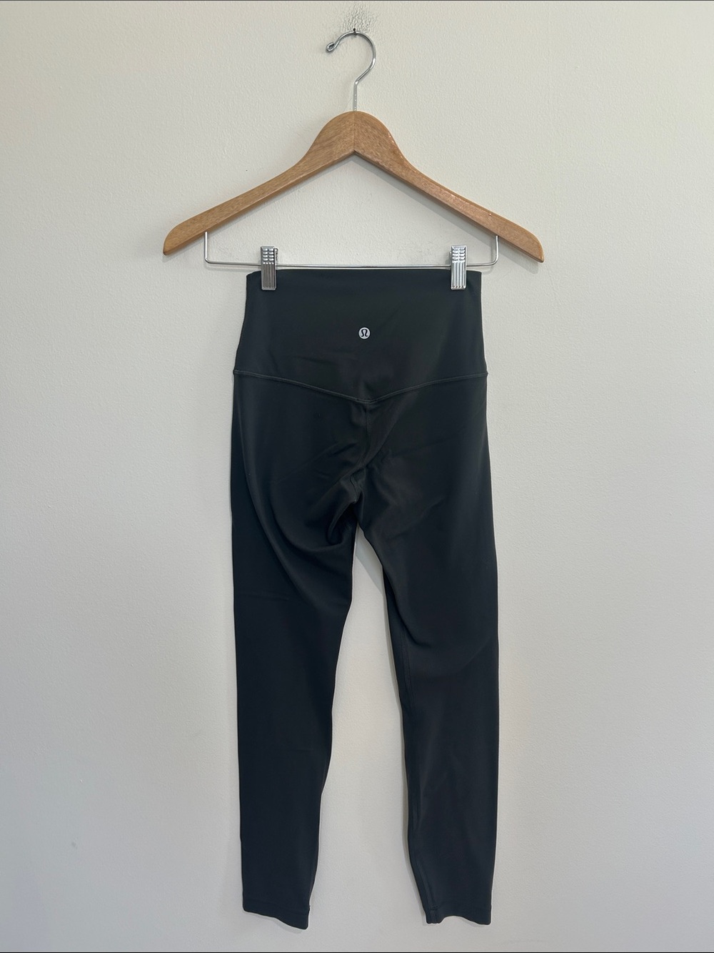 lululemon athletica Dark Gray High-Waist Leggings Size 4 - Picture 2 of 4